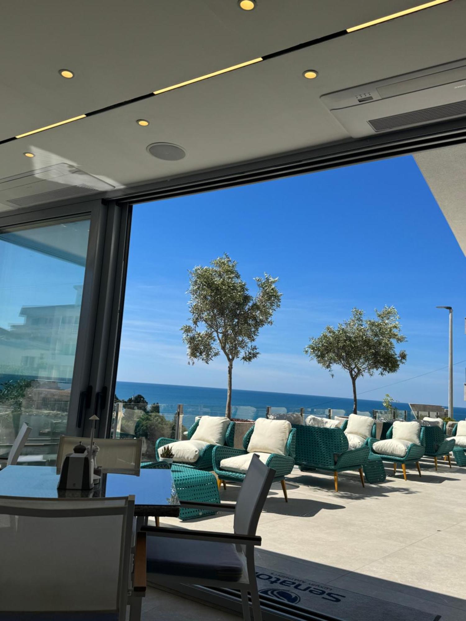 Hotel Senator Ulcinj Eksteriør billede